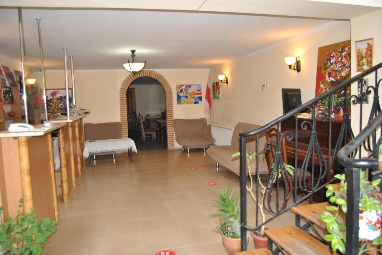 Galavnis Kari Hotel Siğnaği Dış mekan fotoğraf