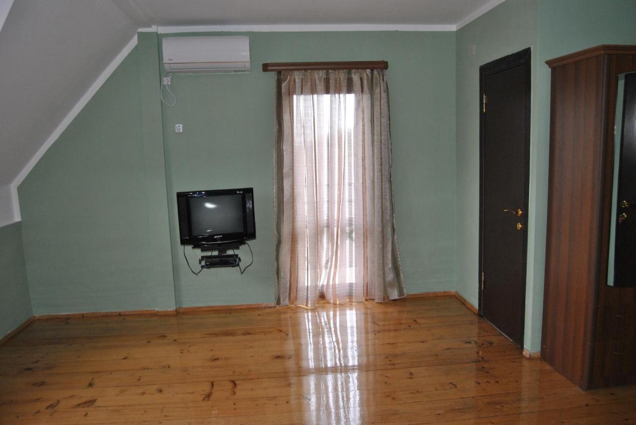 Galavnis Kari Hotel Siğnaği Dış mekan fotoğraf